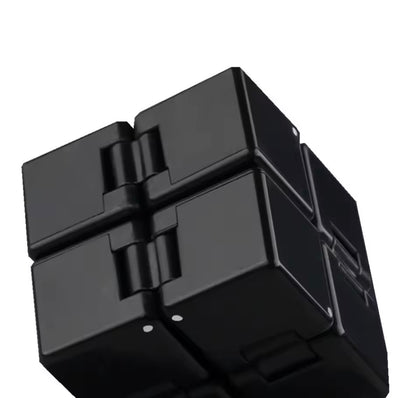 Kinetyczna Kostka Antystresowa – Twoja Cicha Kontrola